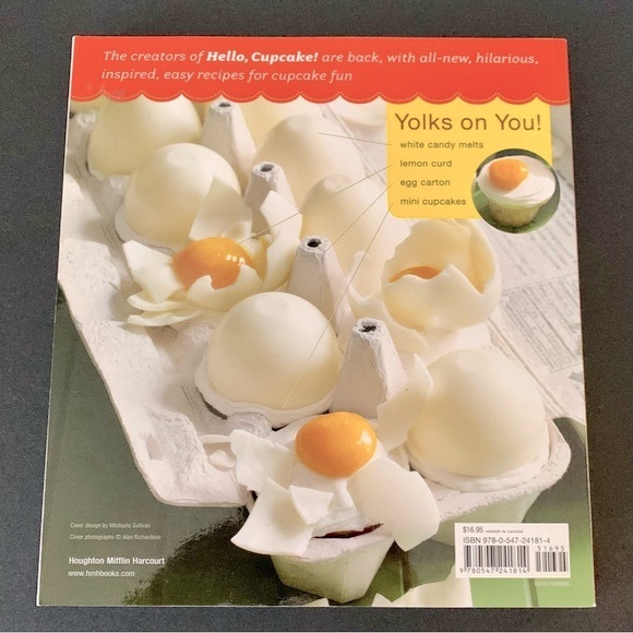 Cupcake Bakeware "What's New" Book#1 w/ Push-Up Cake Poppers & Dessert Decorator - Picture 3 of 16